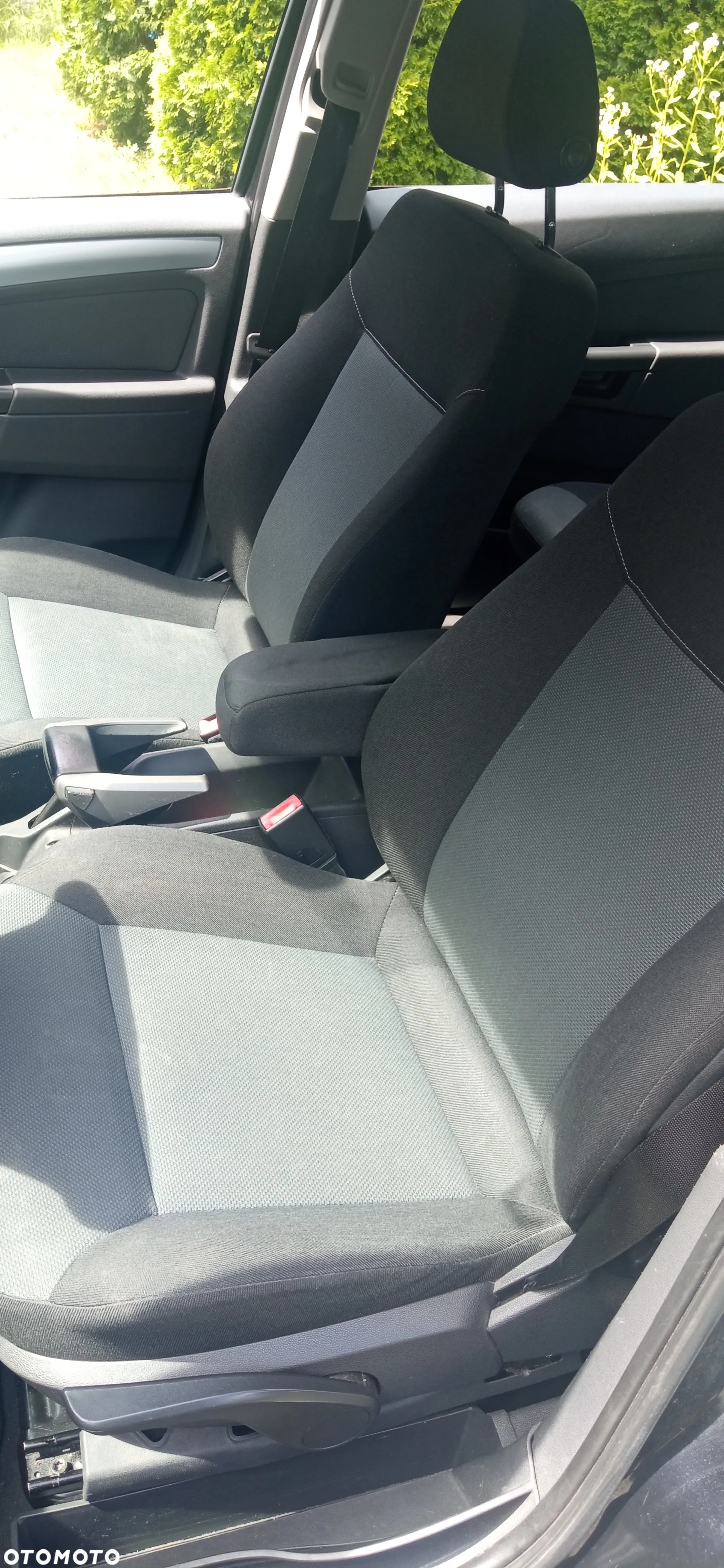 Opel Zafira 1.8 - 7