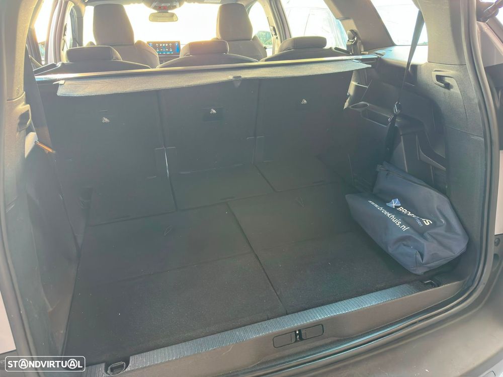 Peugeot 5008 1.2 PureTech Allure EAT8 - 22
