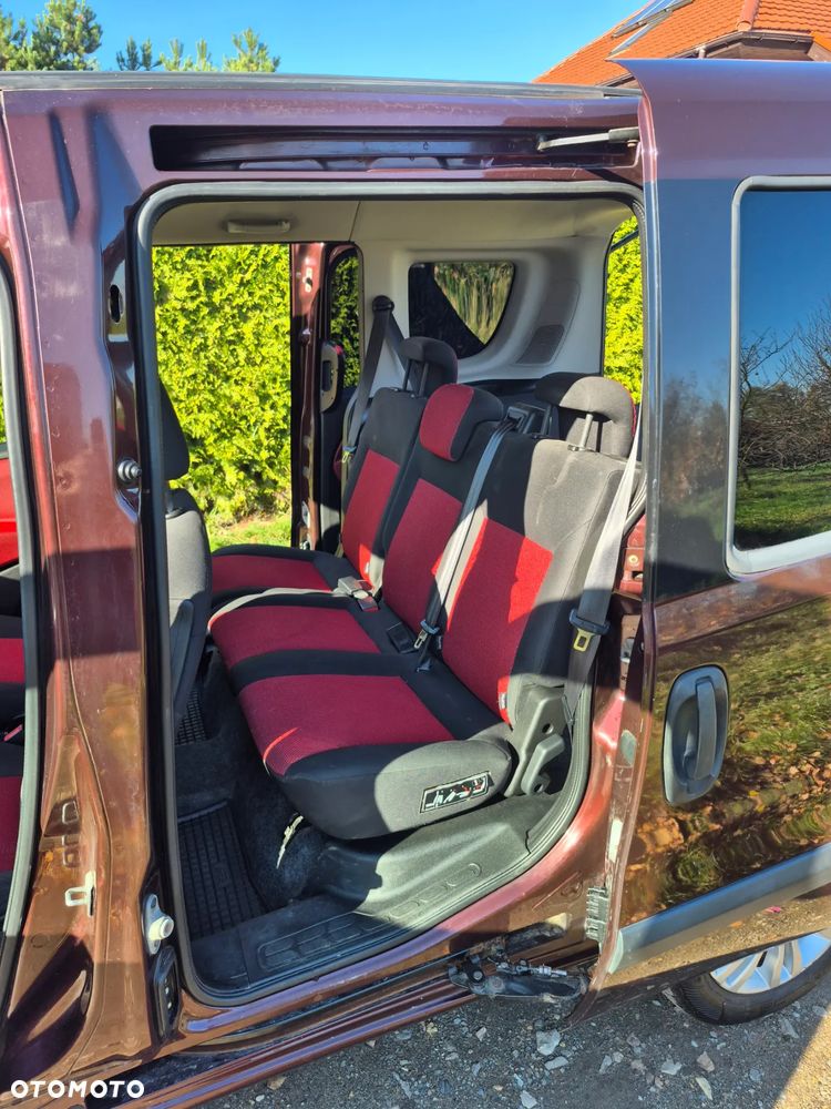 Fiat Doblo 2.0 Multijet 16V Emotion - 11