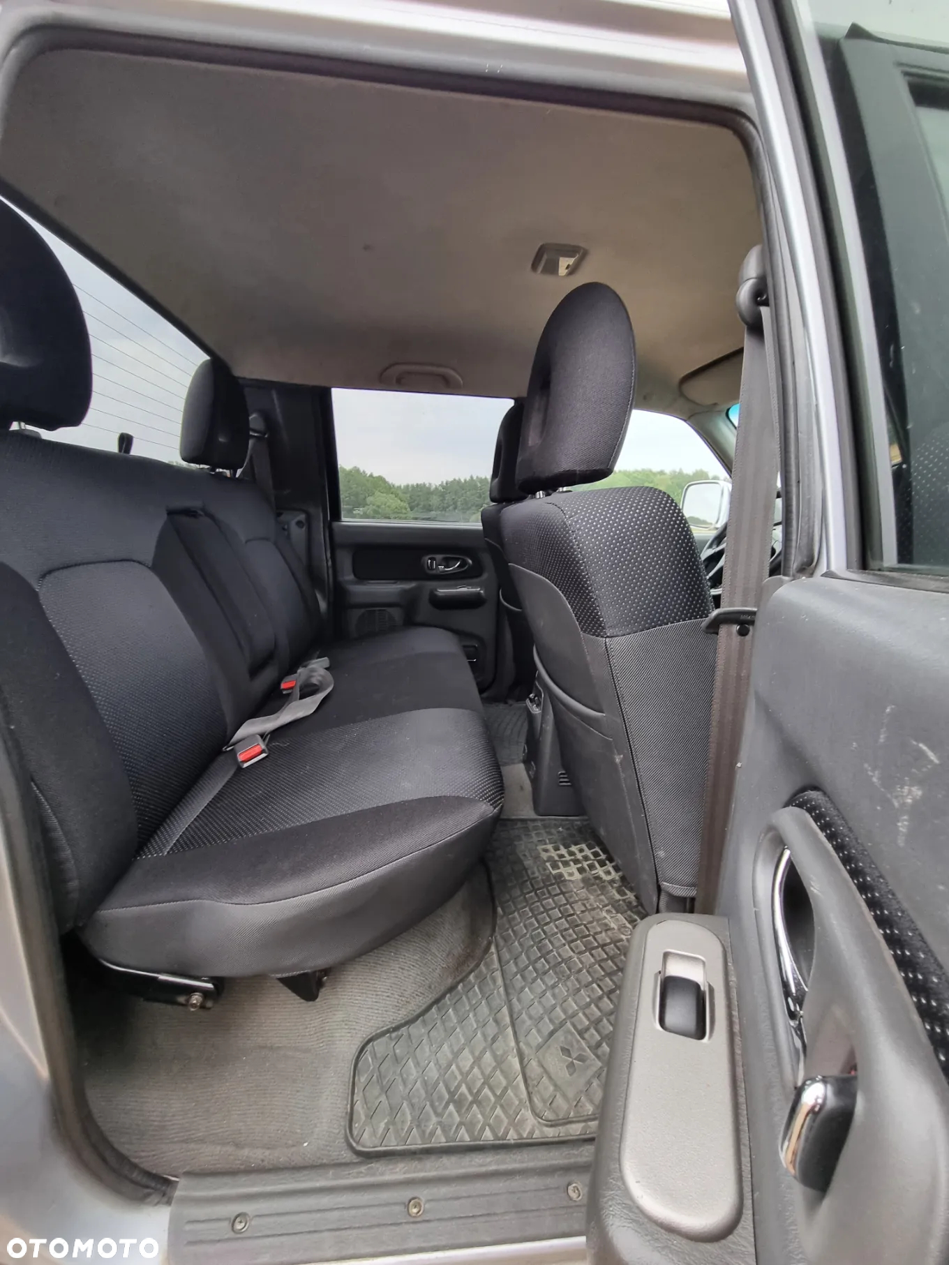 Mitsubishi L200 - 19
