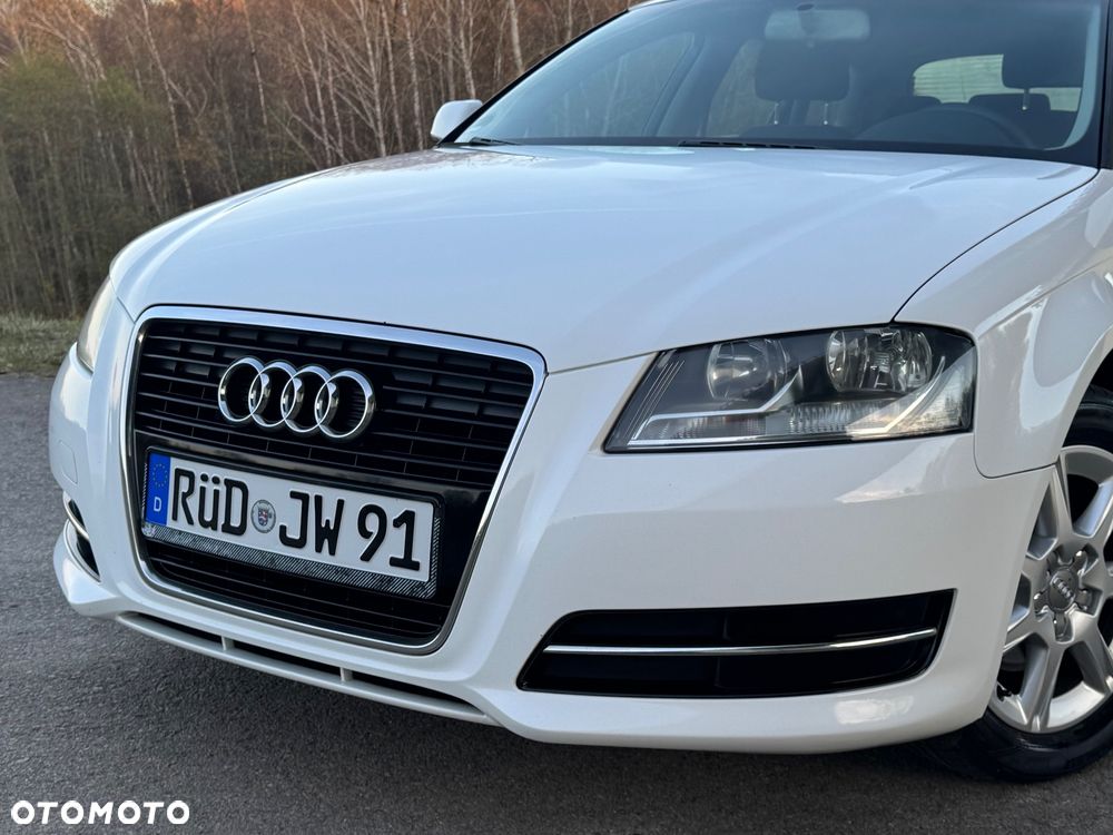 Audi A3 Sportback - 13