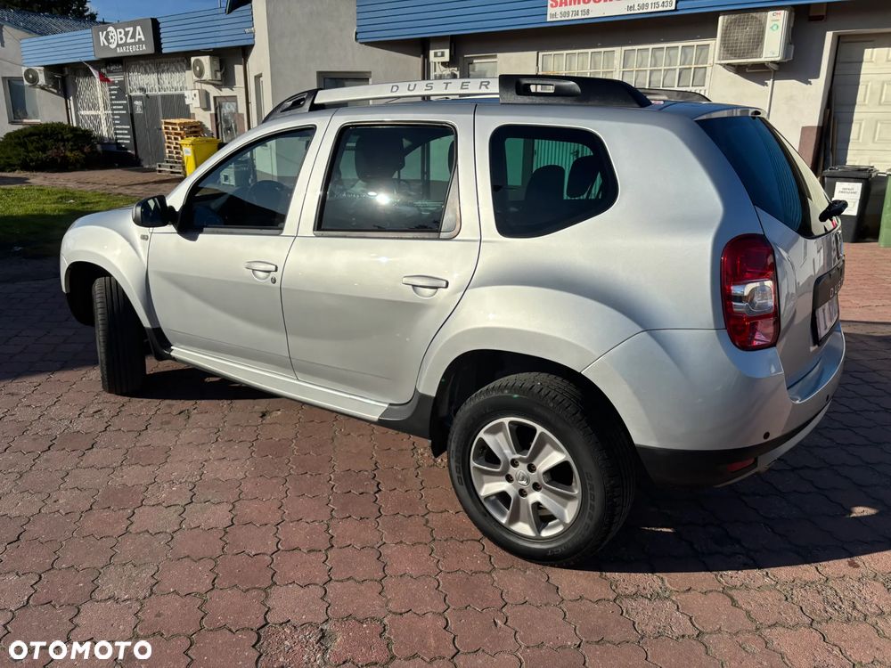 Dacia Duster 1.6 SCe Prestige - 3