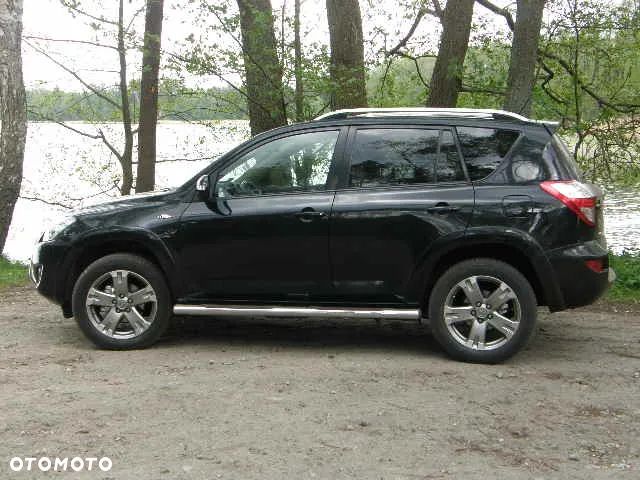 Toyota RAV4 2.2 D-4D 4x4 - 12