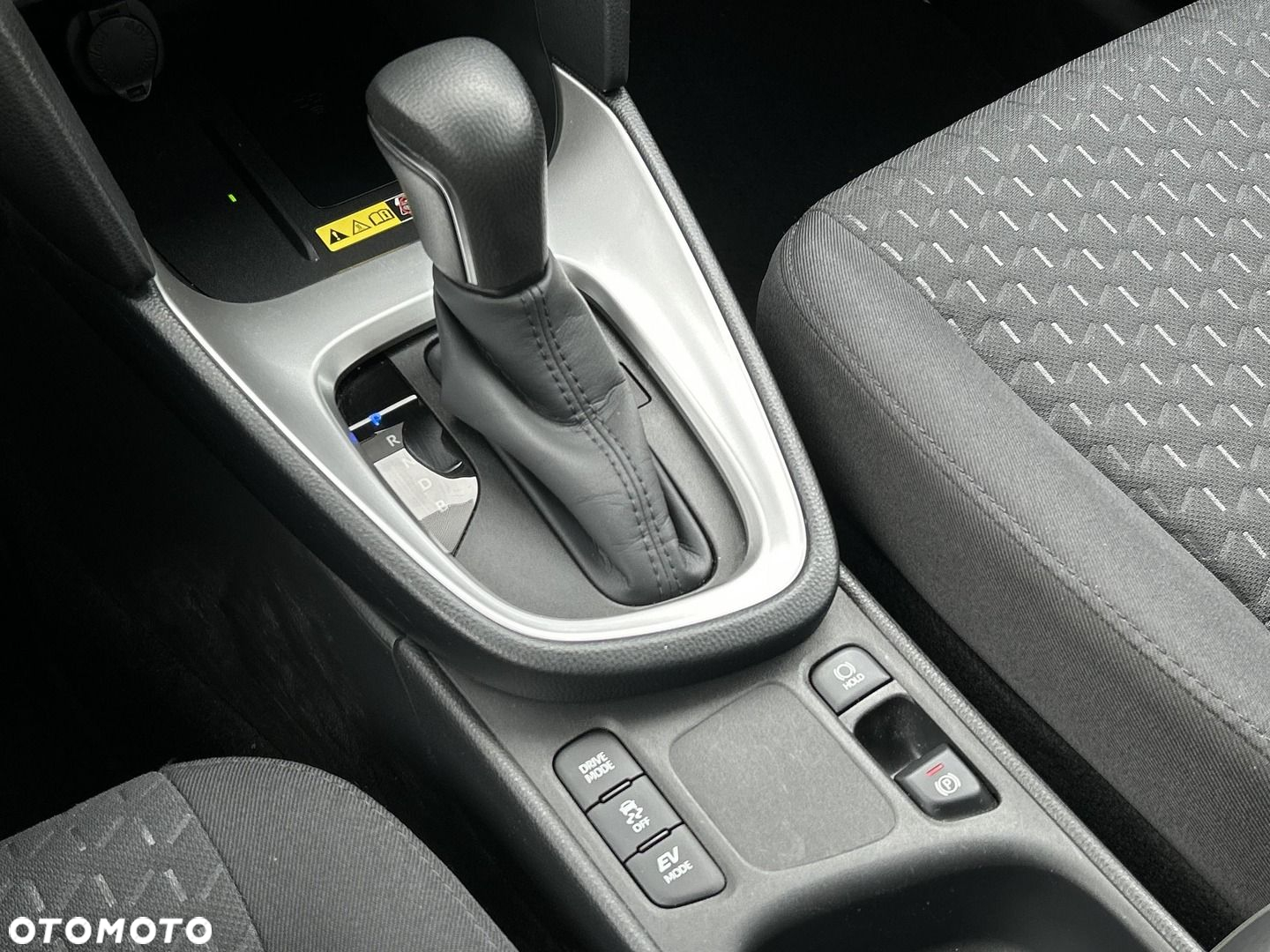 Toyota Yaris Cross - 19