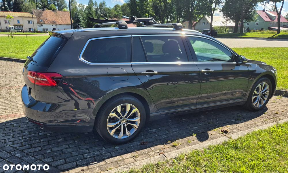Volkswagen Passat - 10