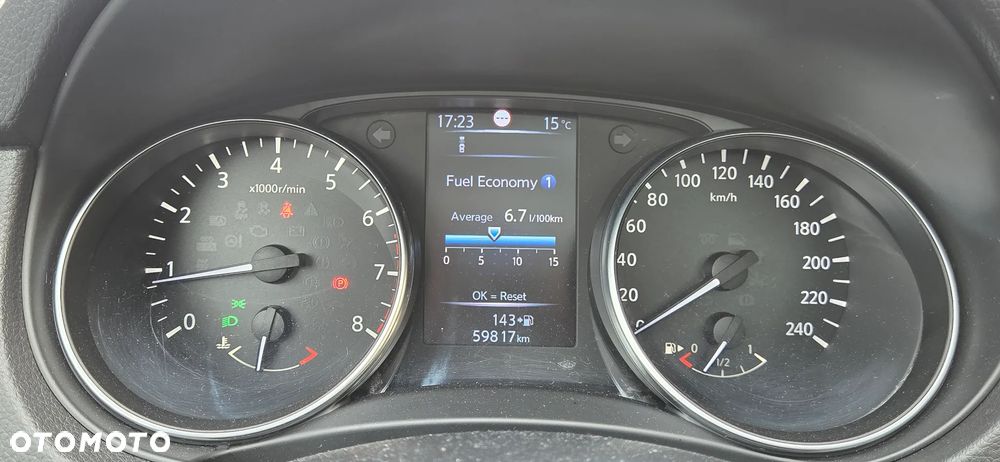 Nissan Qashqai 1.2 DIG-T N-Connecta - 5