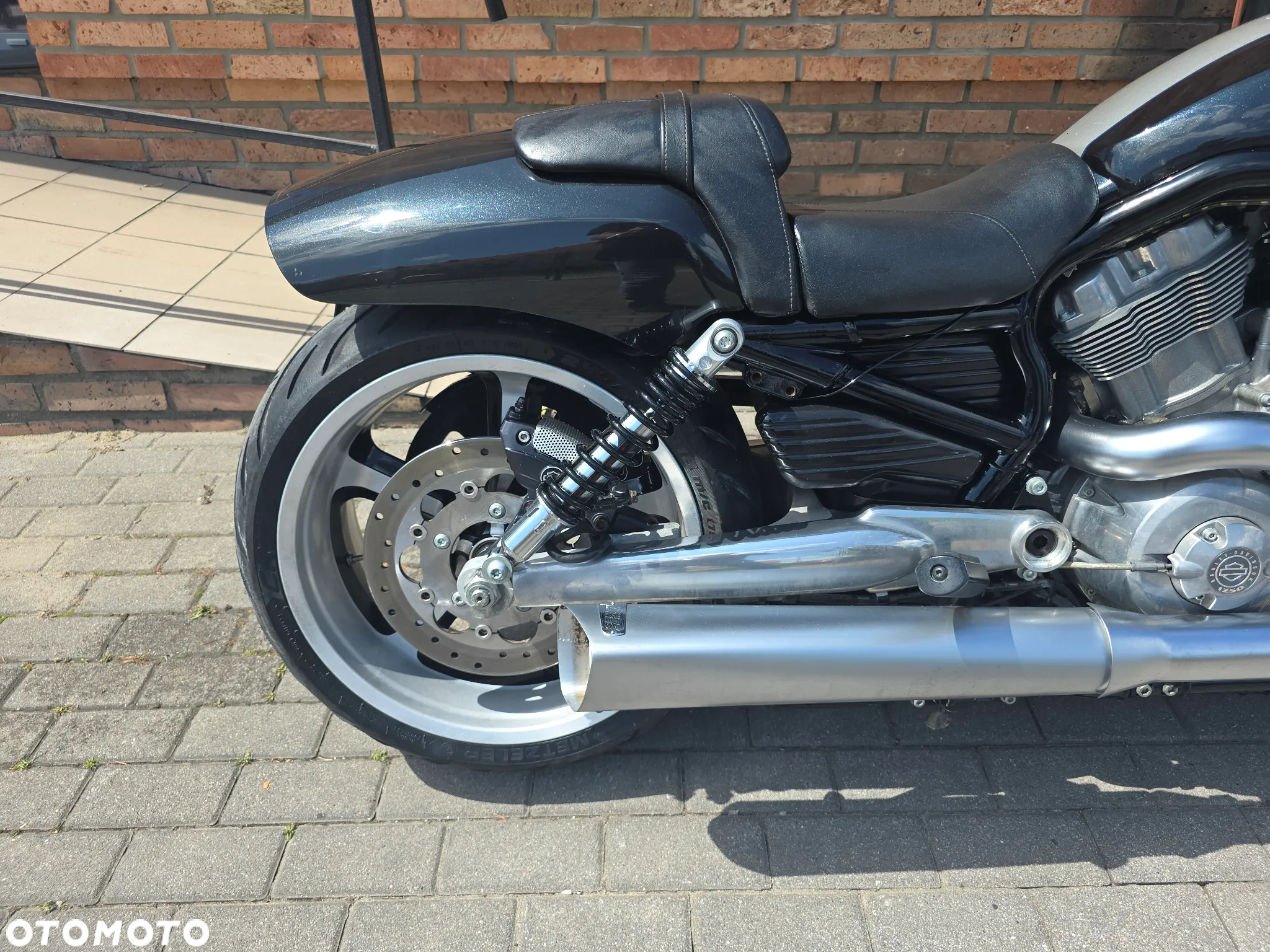 Harley-Davidson V-Rod Muscle - 18