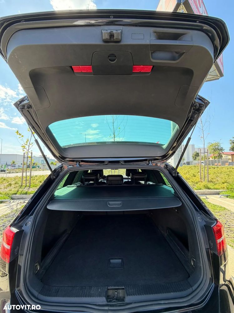 Volkswagen Passat - 10