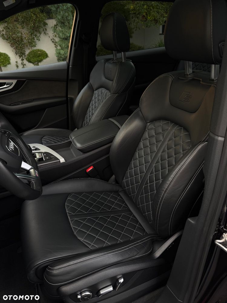 Audi SQ7 4.0 TDI Quattro Tiptronic - 19