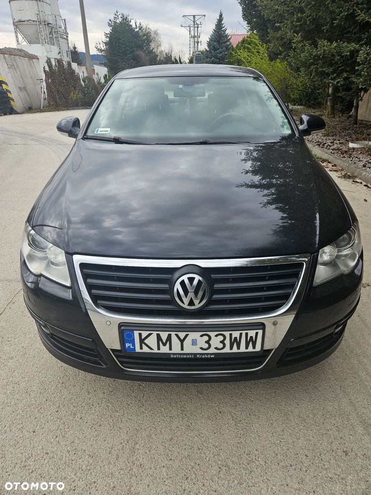 Volkswagen Passat 2.0 TDI DPF Comfortline - 2