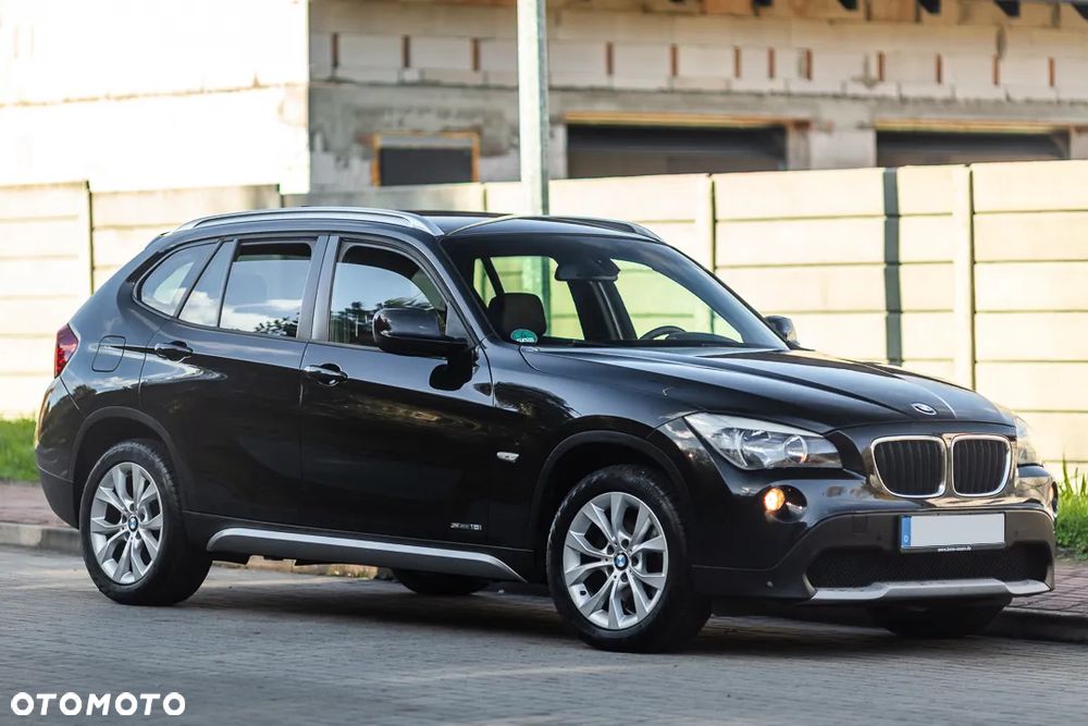 BMW X1 sDrive18i Sport Line - 4