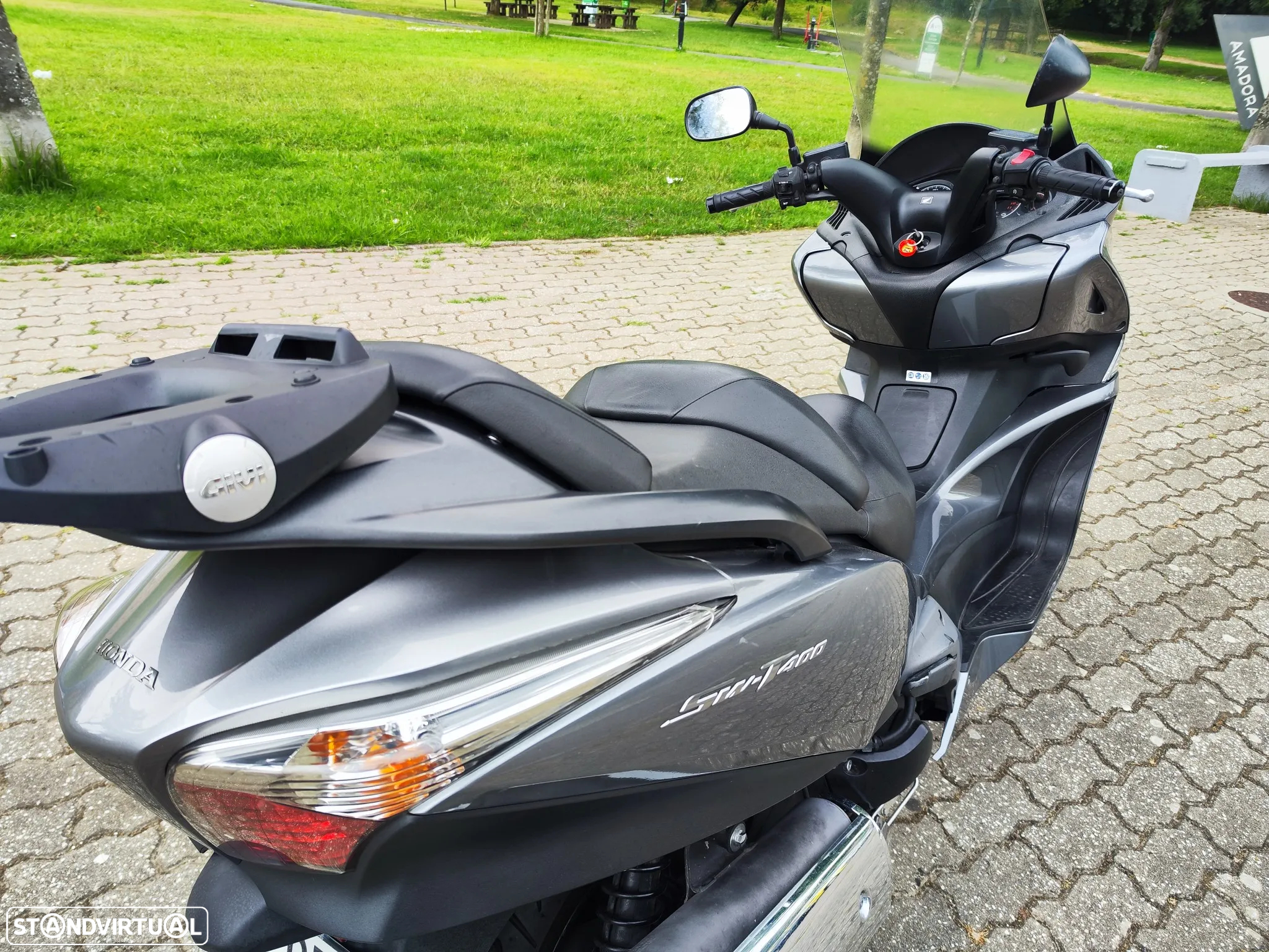 Honda SW-T 400 - 6