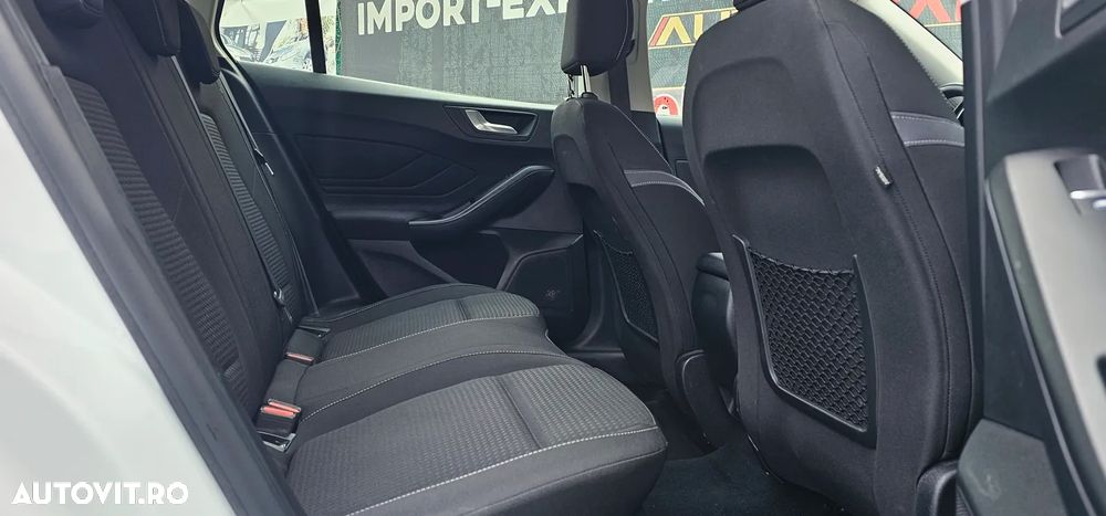 Ford Focus 1.5 EcoBlue Start-Stopp-System TITANIUM X - 11