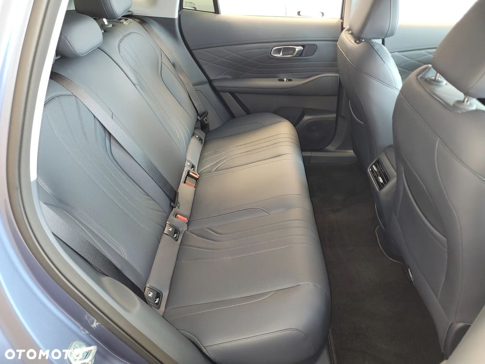 Geely Starray EM-i 1.5 PHEV Pro - 20