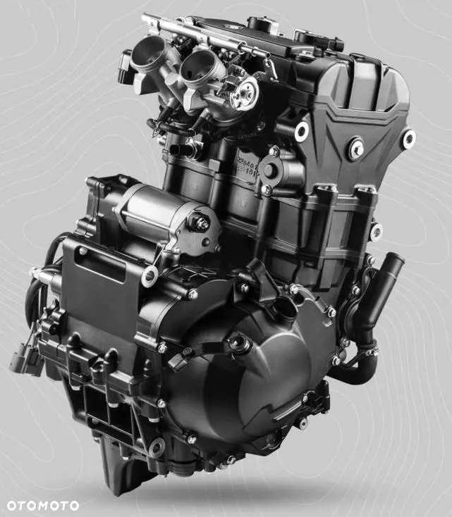 CFMoto MT - 8