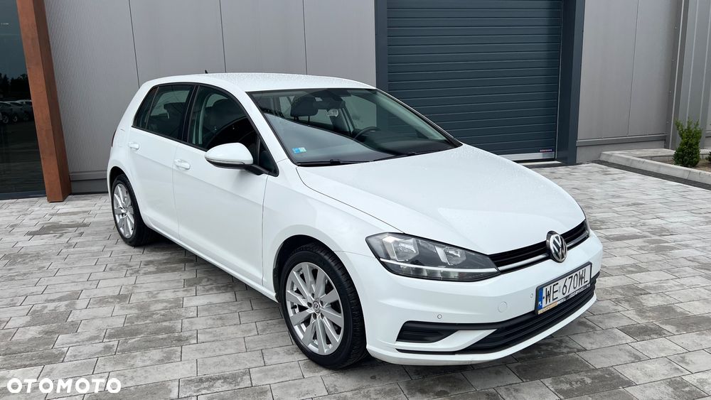 Volkswagen Golf 1.6 TDI BMT Comfortline - 1