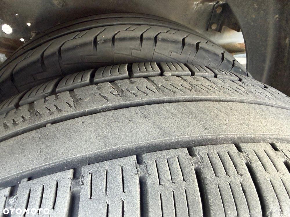 Iveco 70C18 - 12