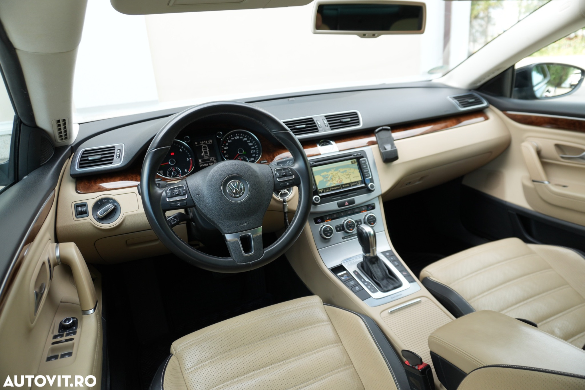 Volkswagen Passat CC 2.0 TDI DSG 4Motion BMT - 5