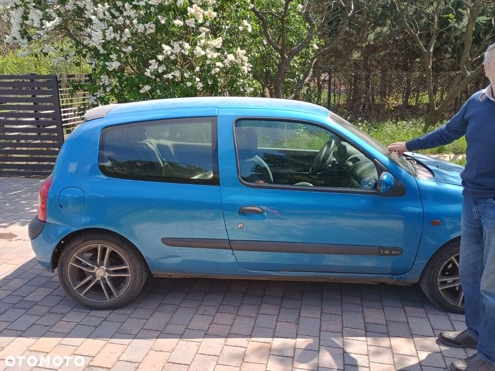 Renault Clio 1.4 16V Dynamique - 2