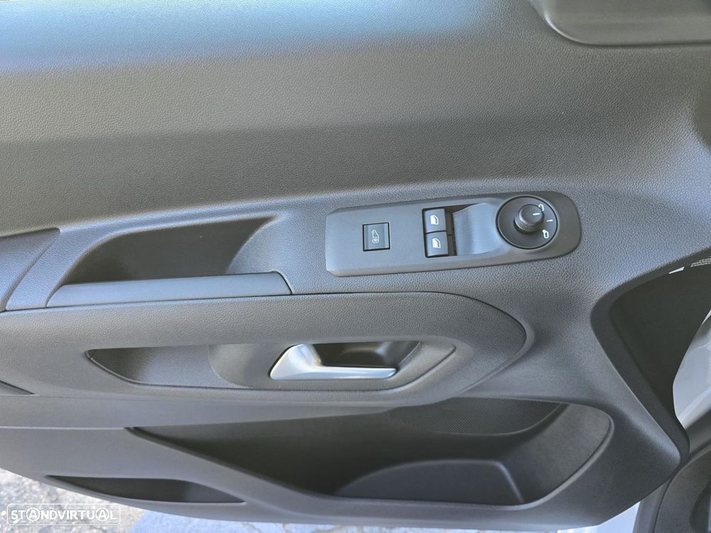 Opel Combo 1.5 CDTi L1H1 - 10