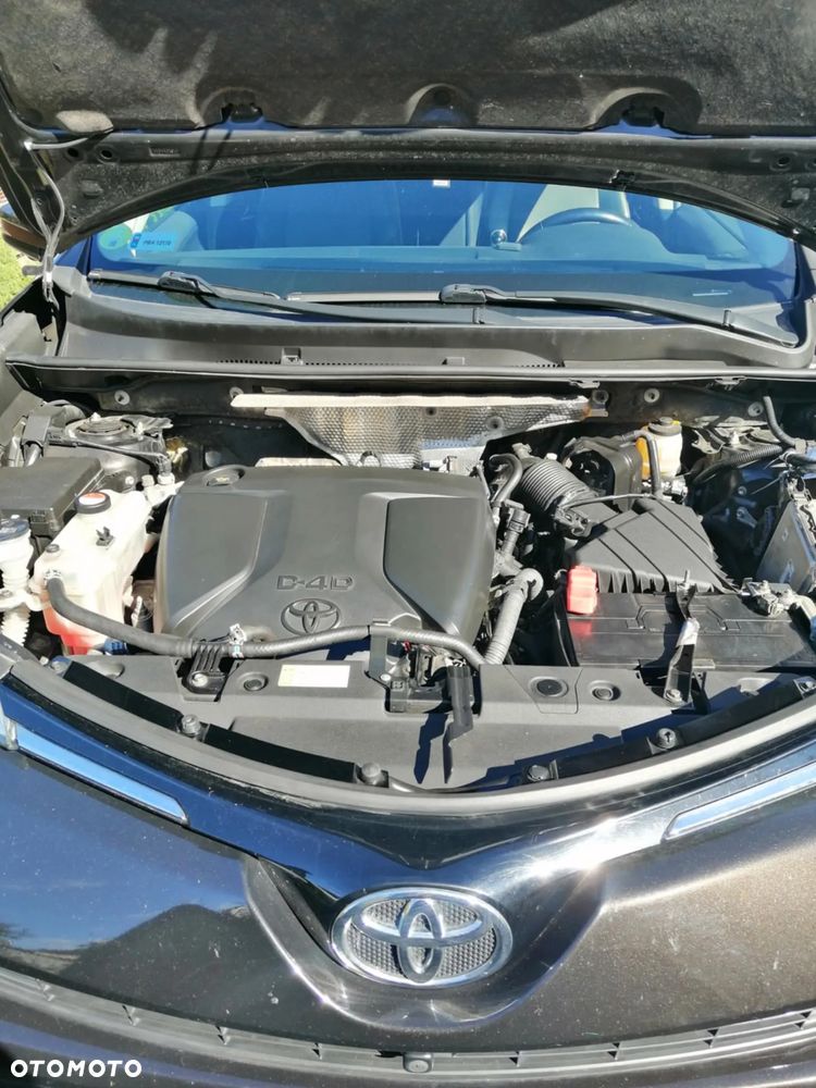 Toyota RAV4 2.0 D-4D Premium 4x2 - 10