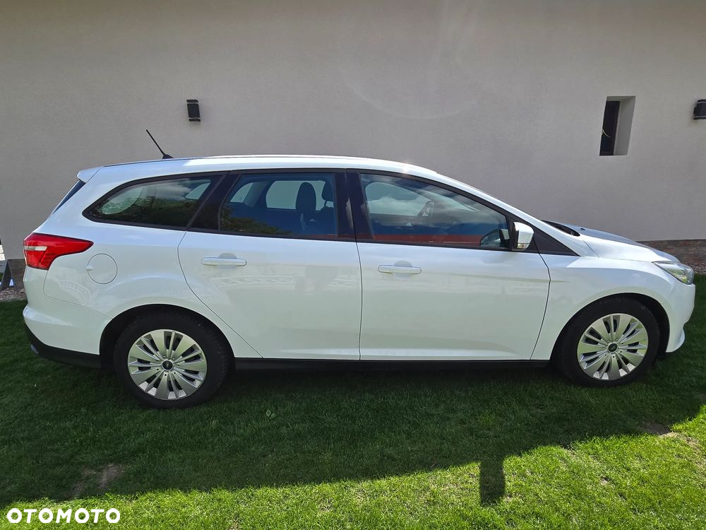 Ford Focus 1.5 TDCi Trend ECOnetic ASS - 5