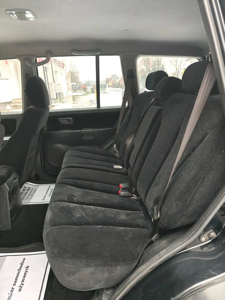 Hyundai Terracan - 16