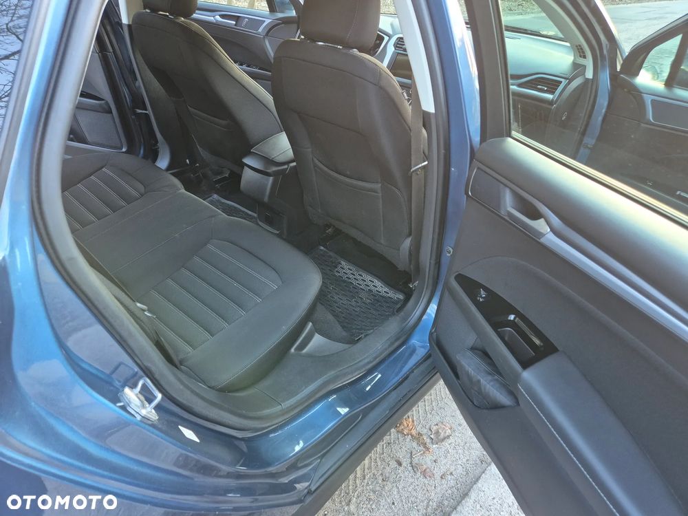 Ford Mondeo 2.0 TDCi Ambiente - 19