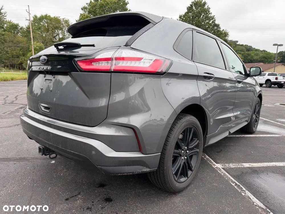 Ford Edge - 7