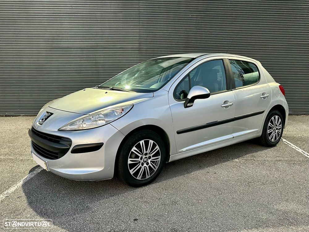Peugeot 207 1.4 HDi Premium - 4