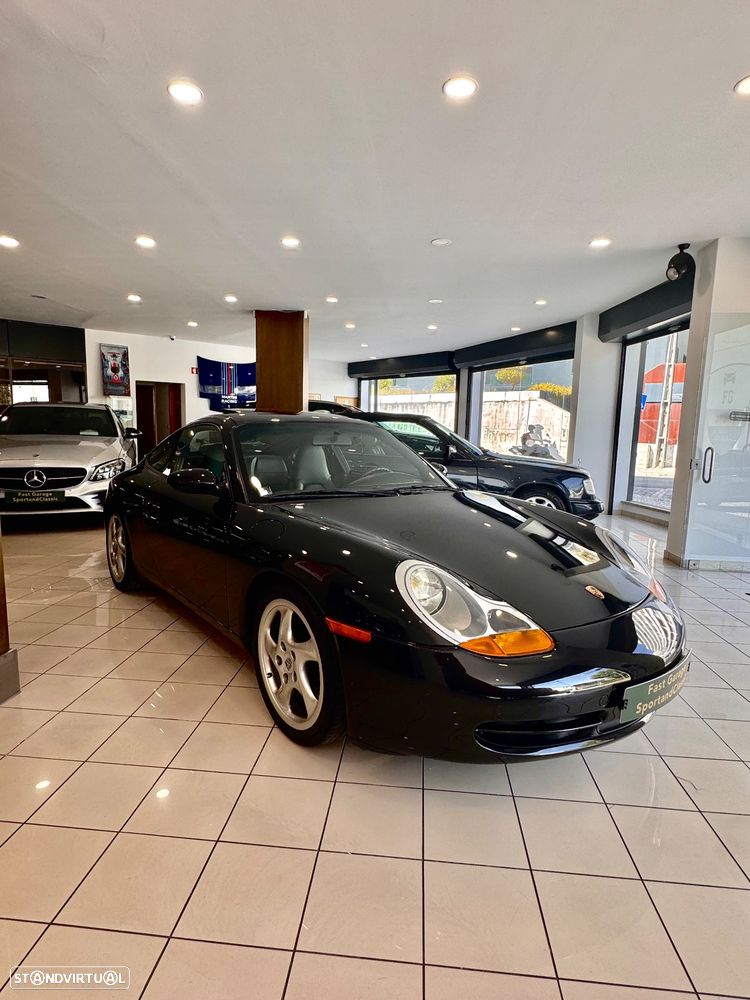 Porsche 911 (996) Carrera Coupé - 3