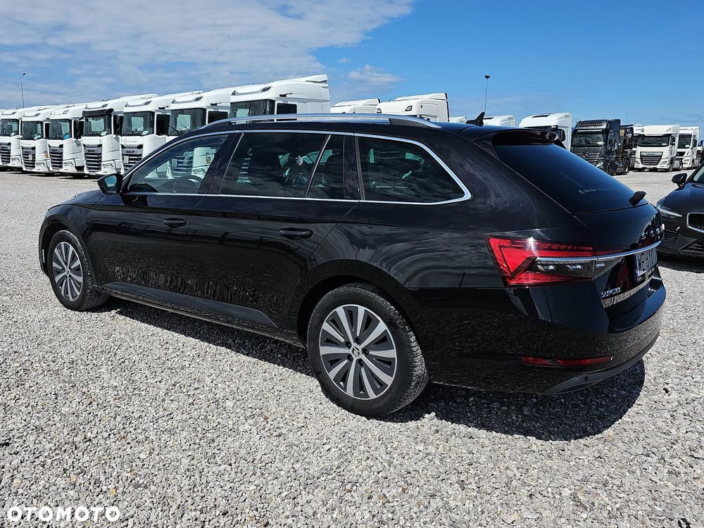 Skoda Superb 2.0 TSI Style DSG - 8