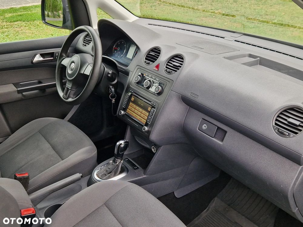 Volkswagen Caddy Comfortline DSG - 24