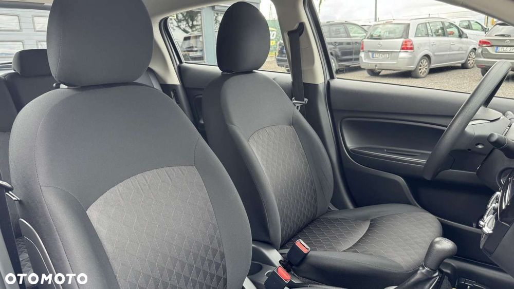 Mitsubishi Space Star - 19