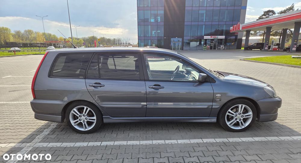 Mitsubishi Lancer 2.0 Sport - 5