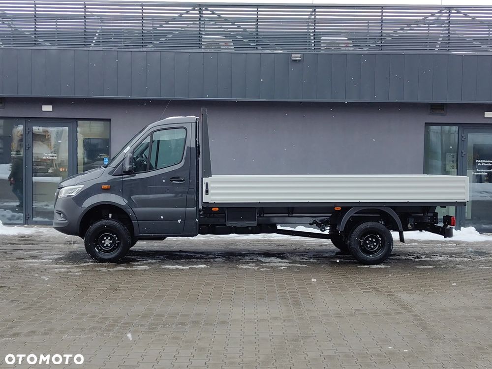 Mercedes-Benz Sprinter - 3