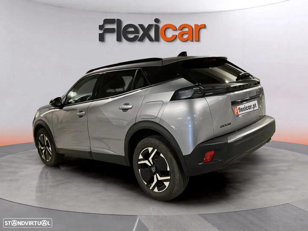 Peugeot 2008 1.2 PureTech Allure - 4