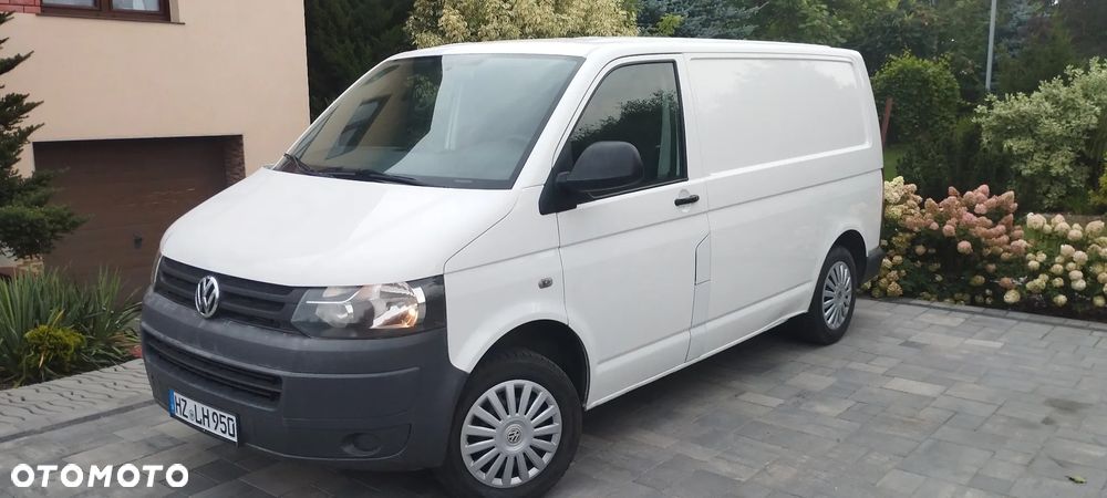 Volkswagen Transporter T5 - 2