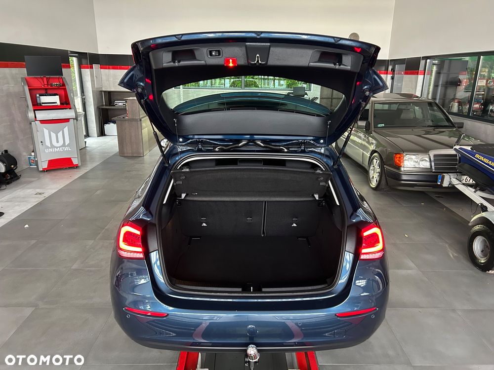 Mercedes-Benz Klasa A 180 d 7G-DCT - 19