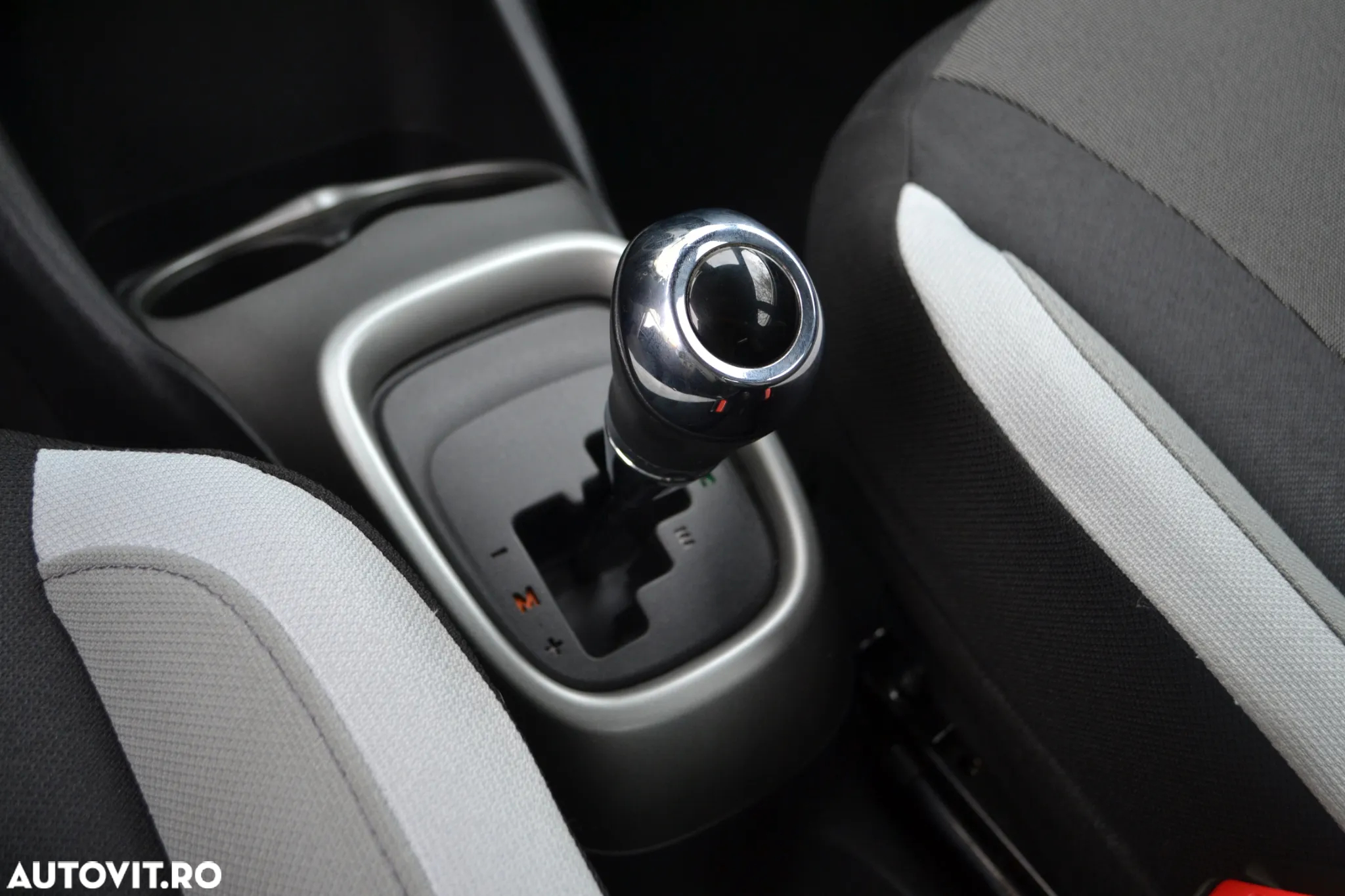 Toyota Aygo 1.0 MultiMode X - play - 14