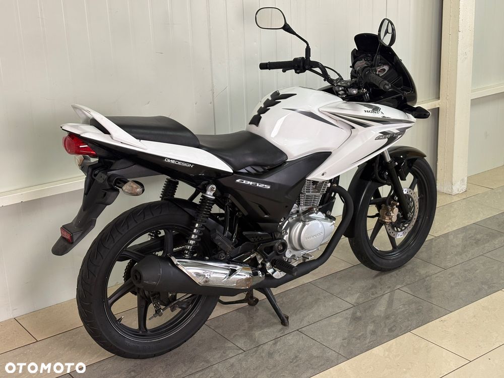 Honda CBF - 4