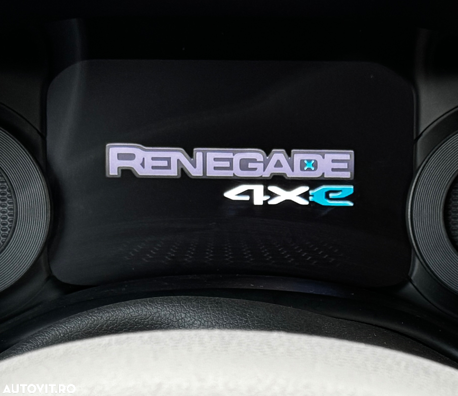 Jeep Renegade - 31