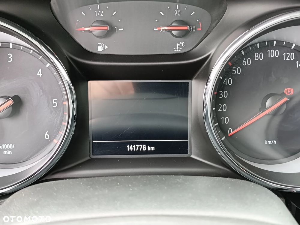 Opel Astra 1.5 D Start/Stop Business Elegance - 25