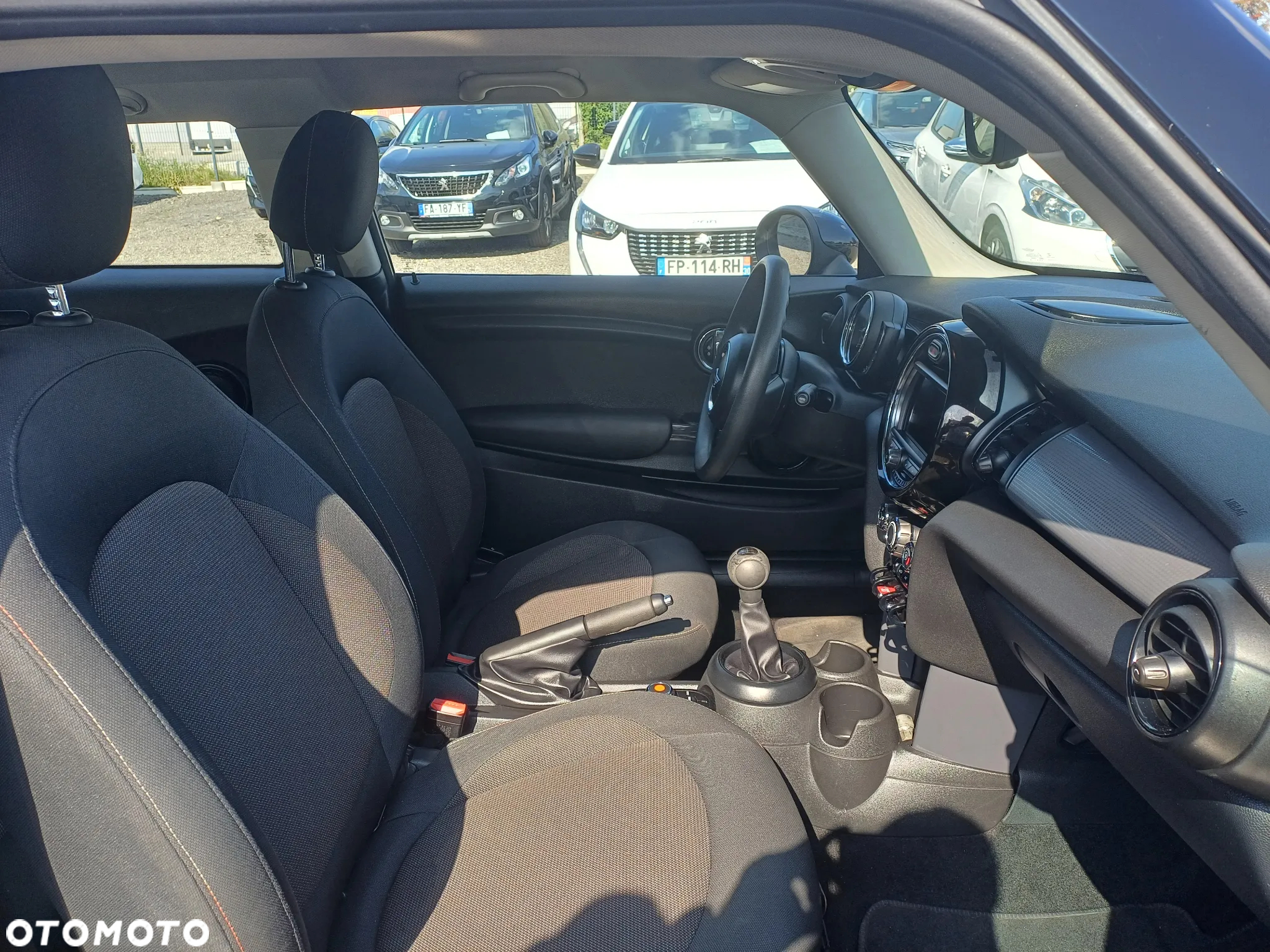 MINI Cooper John Works Trim - 9