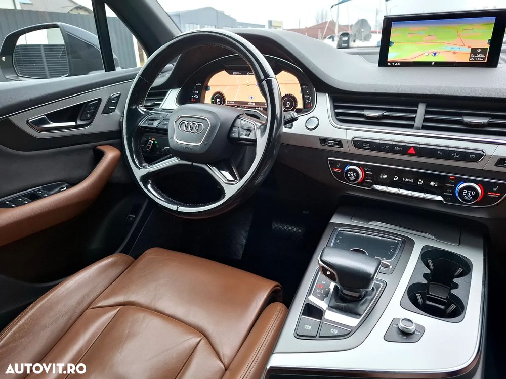 Audi Q7 - 8