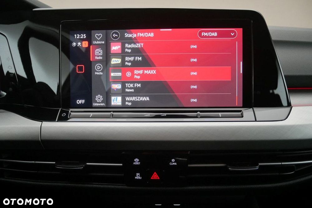 Volkswagen Golf Variant - 10