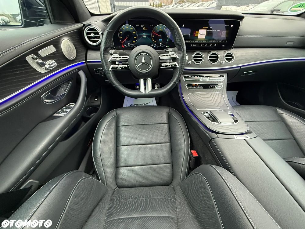 Mercedes-Benz Klasa E 300 de PHEV 4-Matic AMG 9G-Tronic - 38