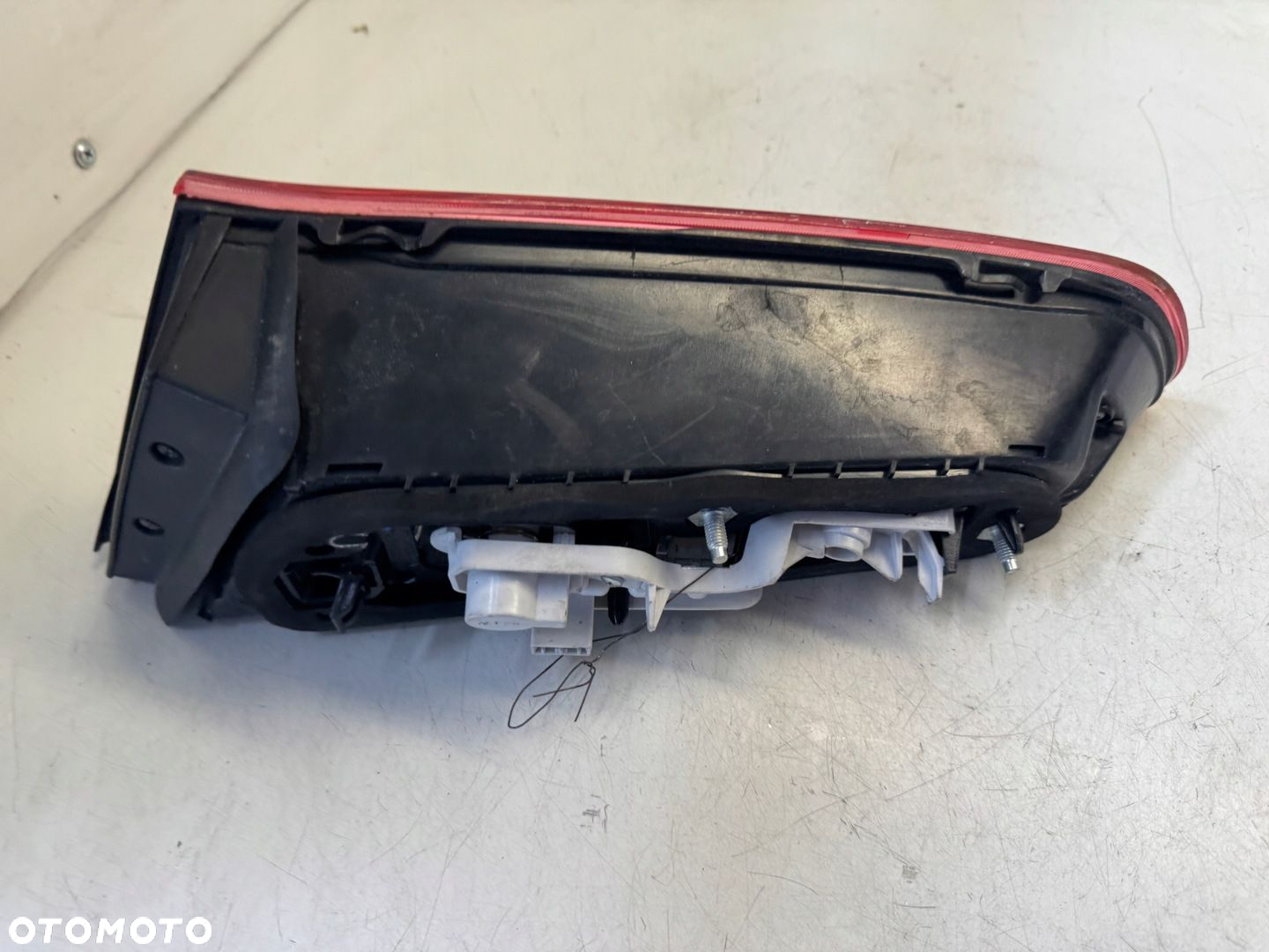 ALFA ROMEO GIULIETTA LAMPA LEWY TYŁ W KLAPĘ 50513401 - 13