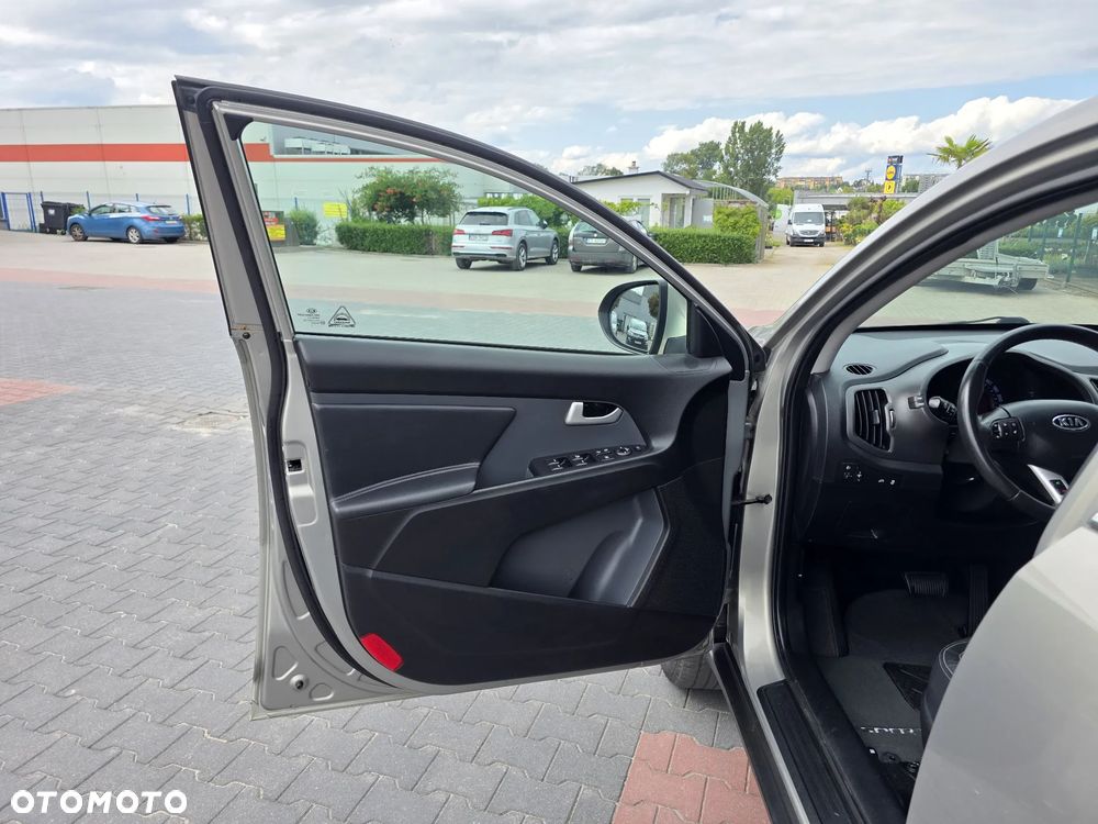 Kia Sportage 2.0 XL 2WD - 10
