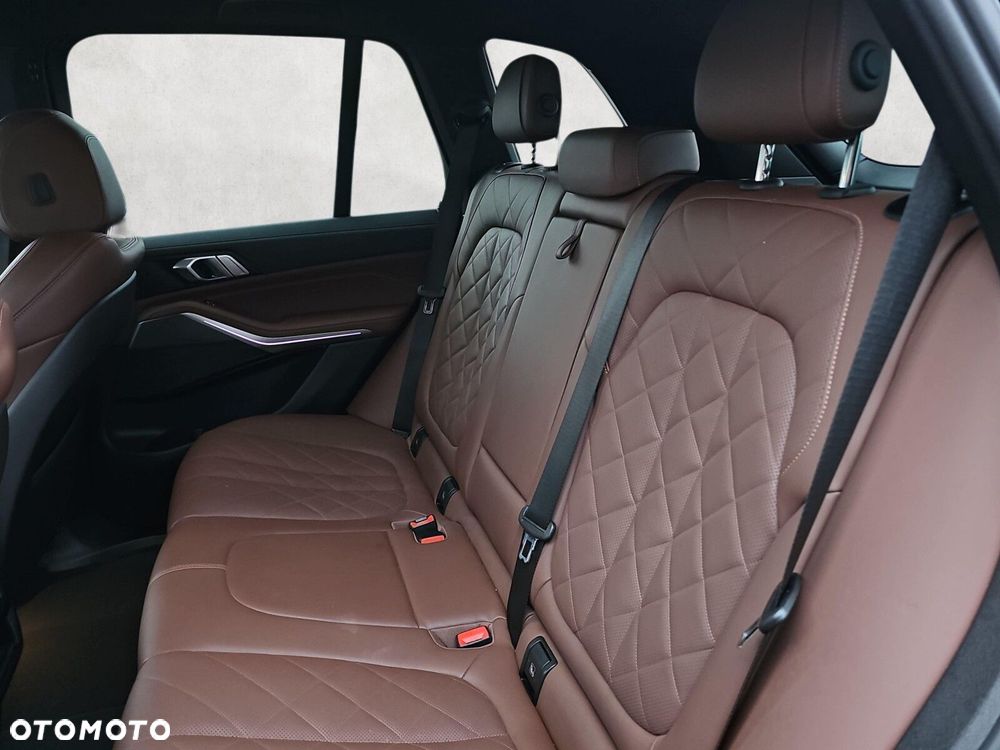 BMW X5 - 25